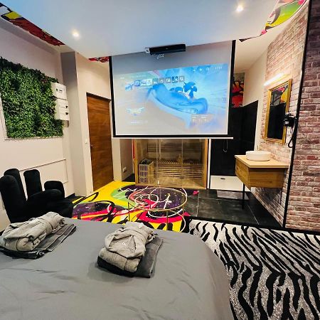 Capsule Street Art - Sauna- Jacuzzi - Playstation 5 - Billard - Netflix - Home Cinema - Terrasse Дуе Екстериор снимка