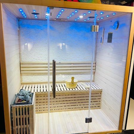 Capsule Street Art - Sauna- Jacuzzi - Playstation 5 - Billard - Netflix - Home Cinema - Terrasse Дуе Екстериор снимка
